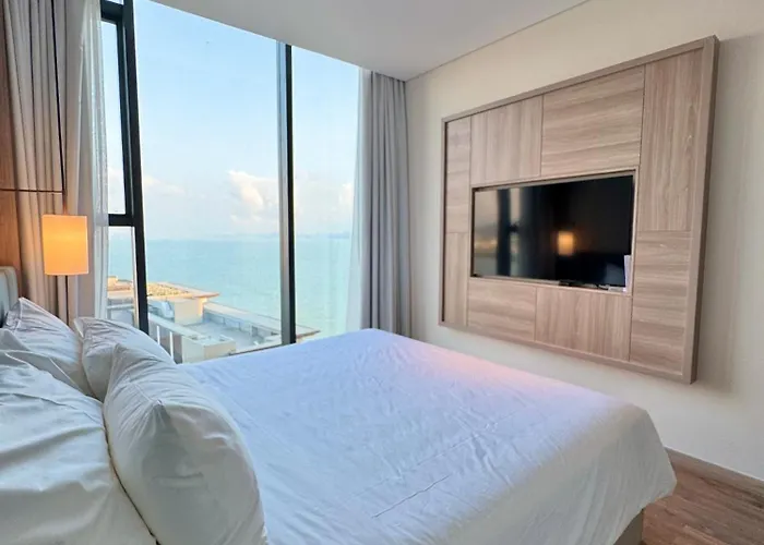 Alacarte Bay - 2 Bedroom Sea View *