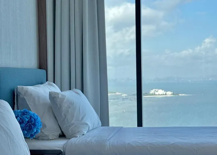 Alacarte Bay - 2 Bedroom Sea View Appartamento Ha Long